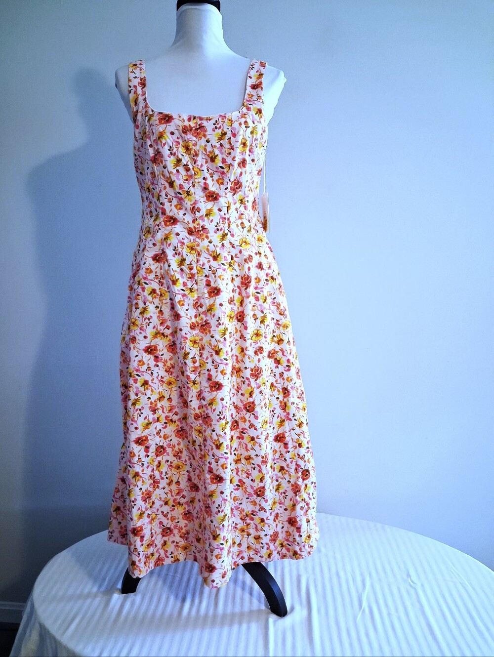 Pink Floral Square Neck Dress Size Small